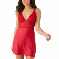 Brand new 🥰 B.tempt'd B.tempt’d By Wacoal 👩 Women's No Strings Attached Lace Chemise Crimson Red 😍